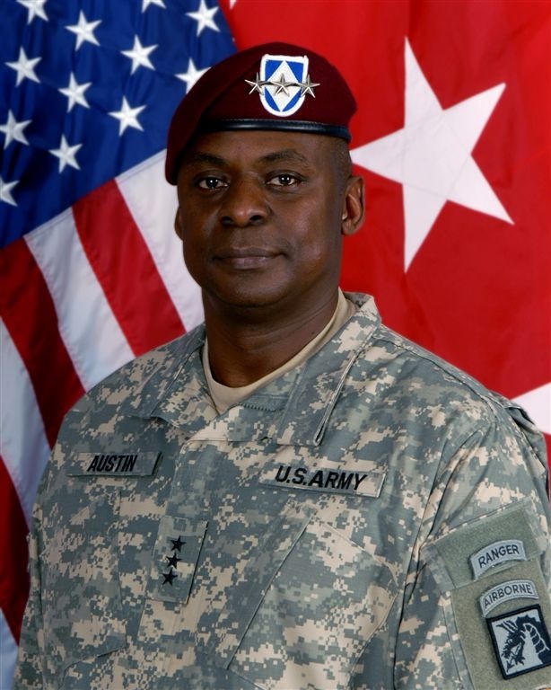 Lt Gen Lloyd Austin III Commander Multinational Corps Iraq