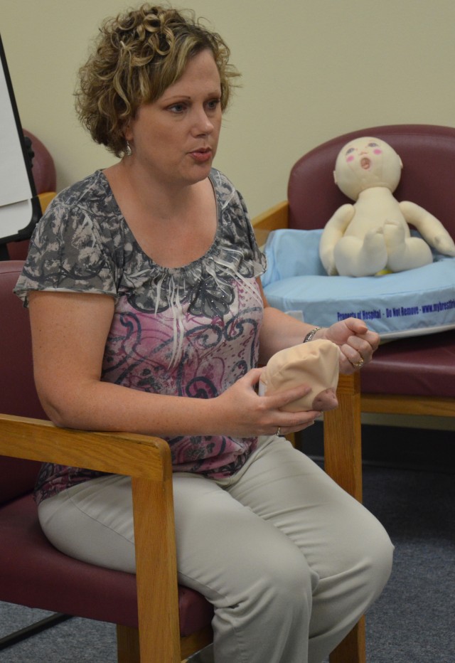 Lactation Consultants Support Breastfeeding Moms To Ensure Success Article The United States