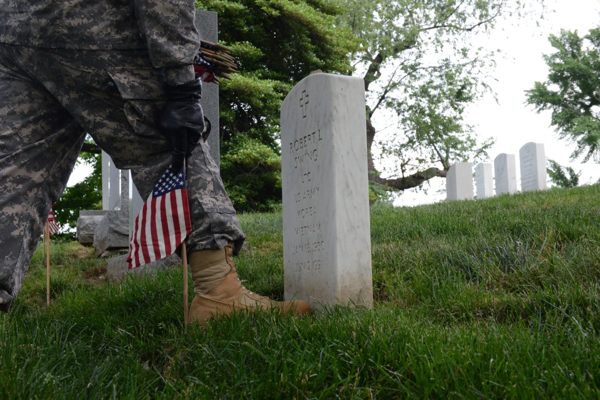 Army Chaplains Honor Nation S Heroes Article The United States Army