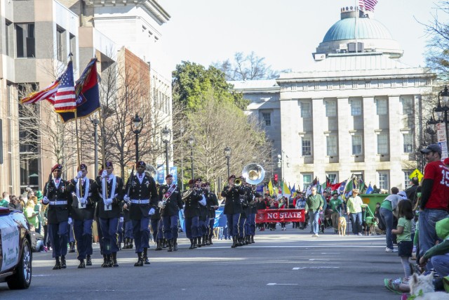 82nd Abn Div Perform At Weekend Raleigh Article The United States