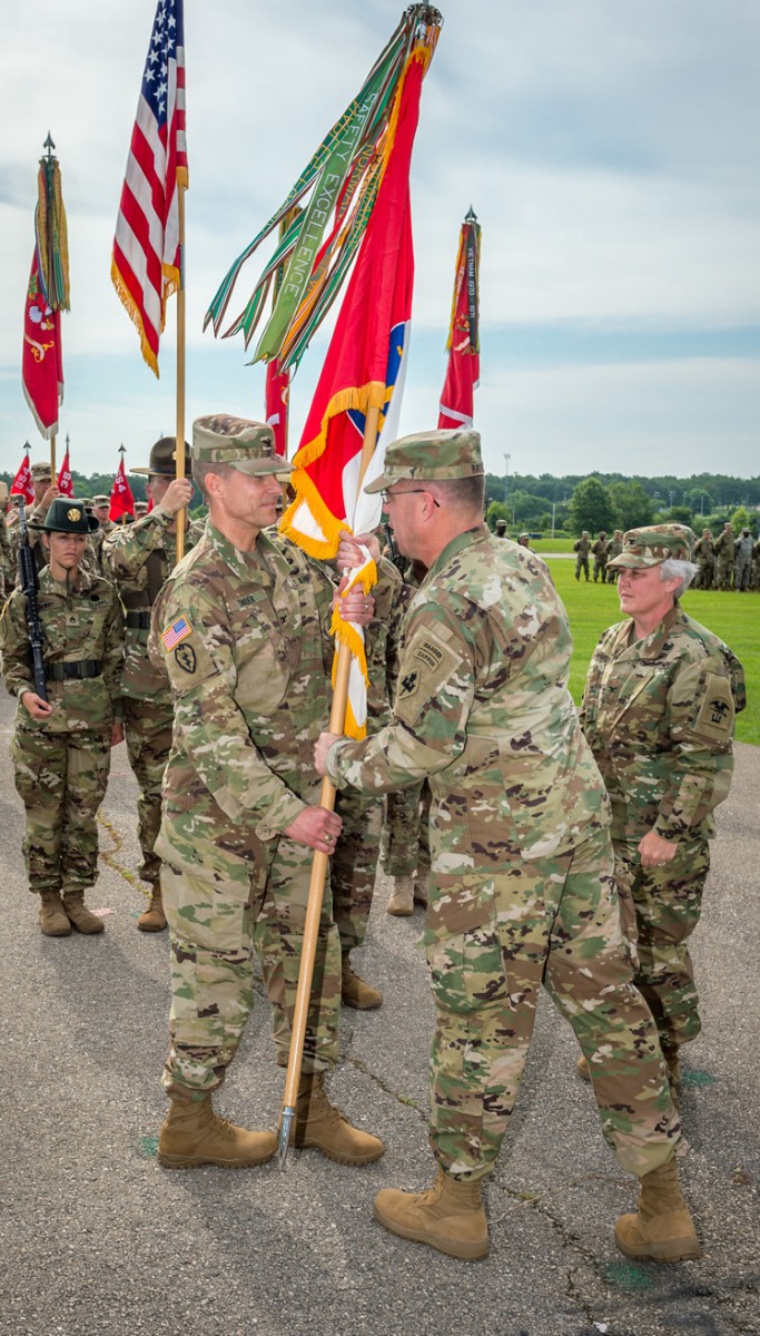 1st Engineer Brigade Changes Commanders Article The United States Army