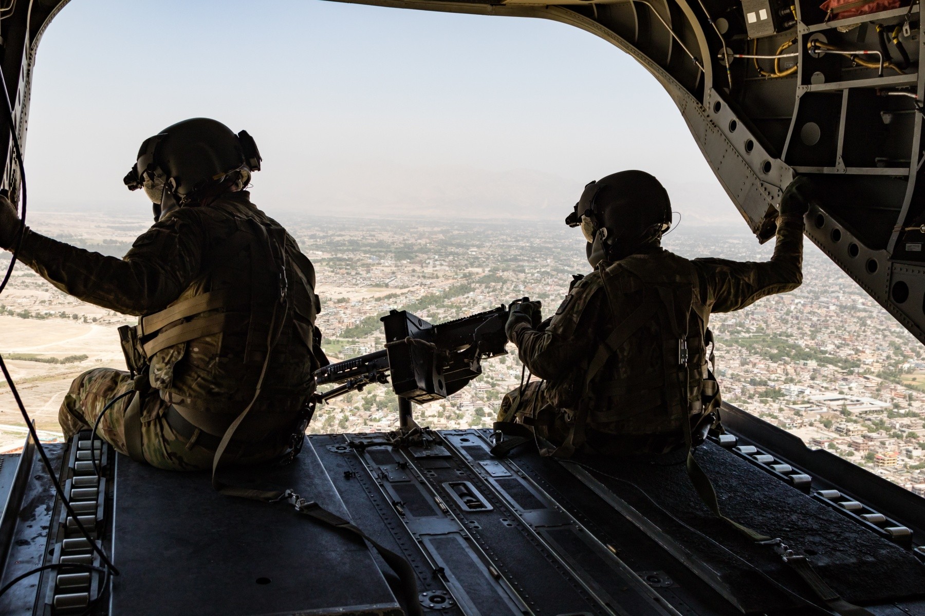 Photo Essay Task Force Flying Dragons Crew Chiefs Over Jalalabad