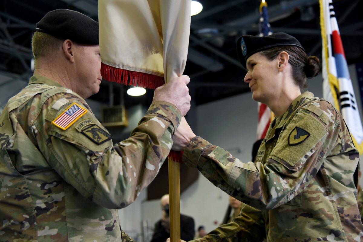 Rd Army Field Support Brigade Changes Leadership During Ceremony