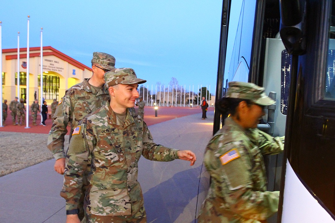 Fort Sill Trainees Leave As Part Of Holiday Exodus Article The