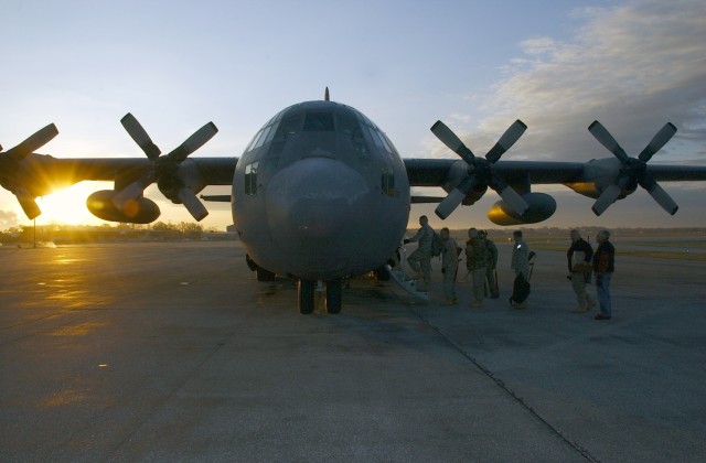 Indiana National Guard heads for the border