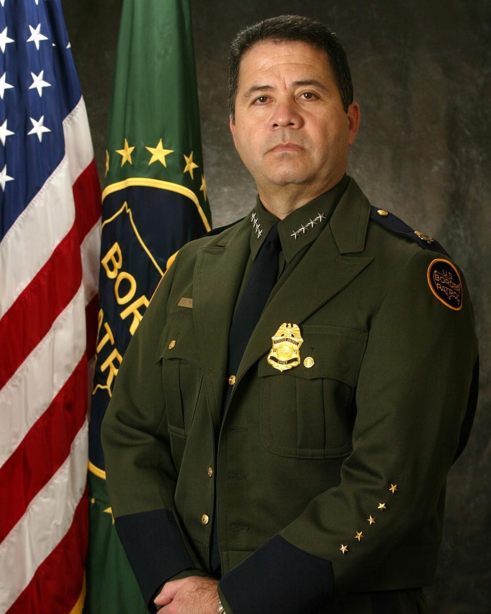 Border Patrol Chief David V Aguilar Quote Article The United   Max1200 Army.mil 2006 11 15 095006 