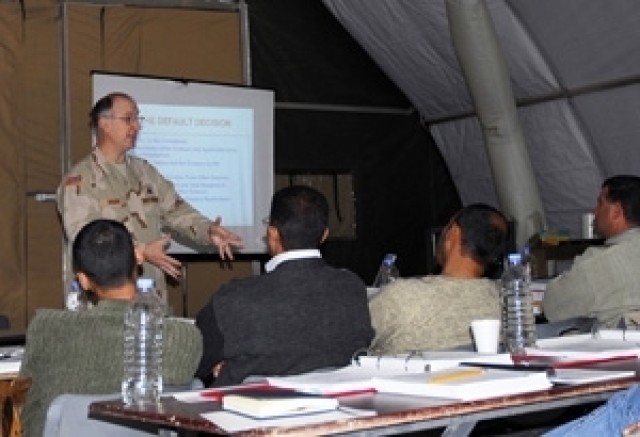 Army Provides Engineer Instruction in Iraq