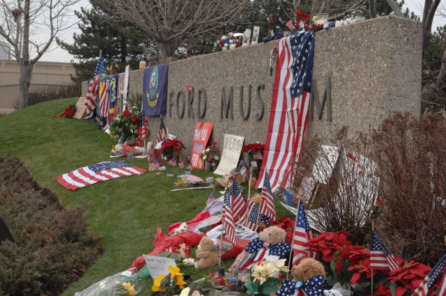 Michigan Guard at Ford funeral