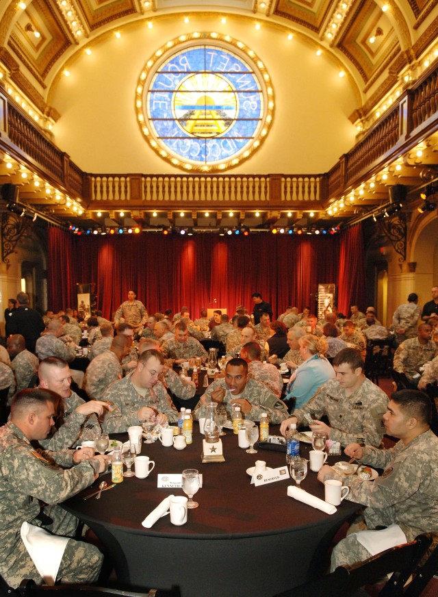 VCSA Hosts Breakfast for &#039;Soldier Heroes&#039;