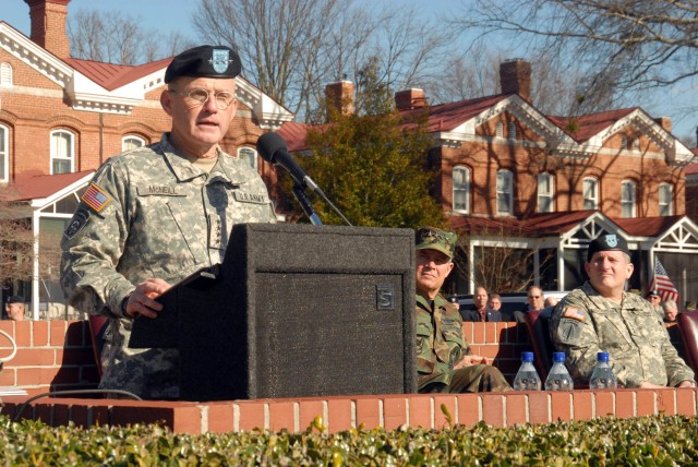 Gen. Dan McNeill bids farewell to FORSCOM