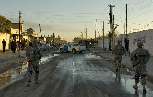 Iraqi City Rebuilds Police Force After Uprising