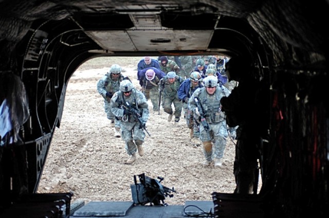 Aircrews Take Iraqi and Coalition Forces Into Action