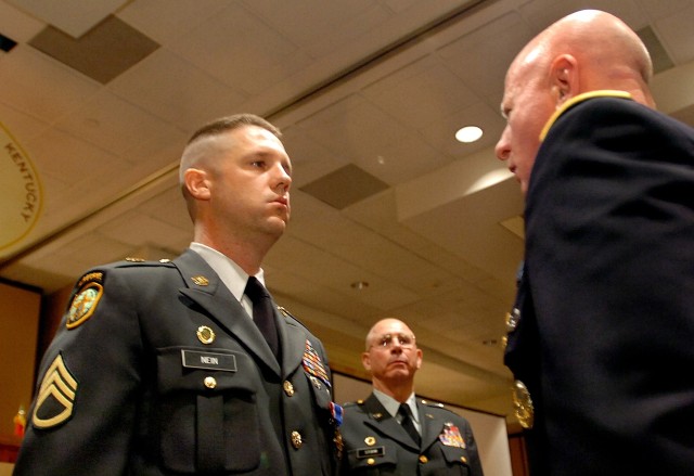 Kentucky Guard Soldier Receives Distinguished Service Cross