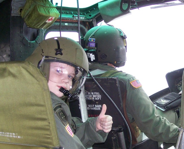 Army Rangers Grant Child&#039;s Wish