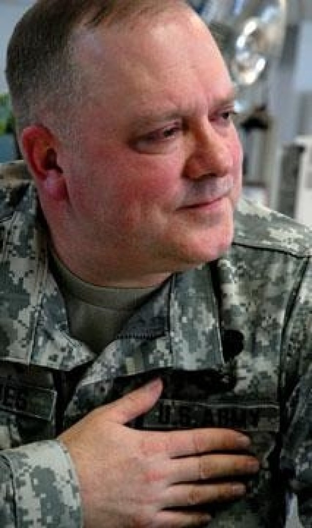 &#039;Money Wars&#039; Support Wounded Warriors
