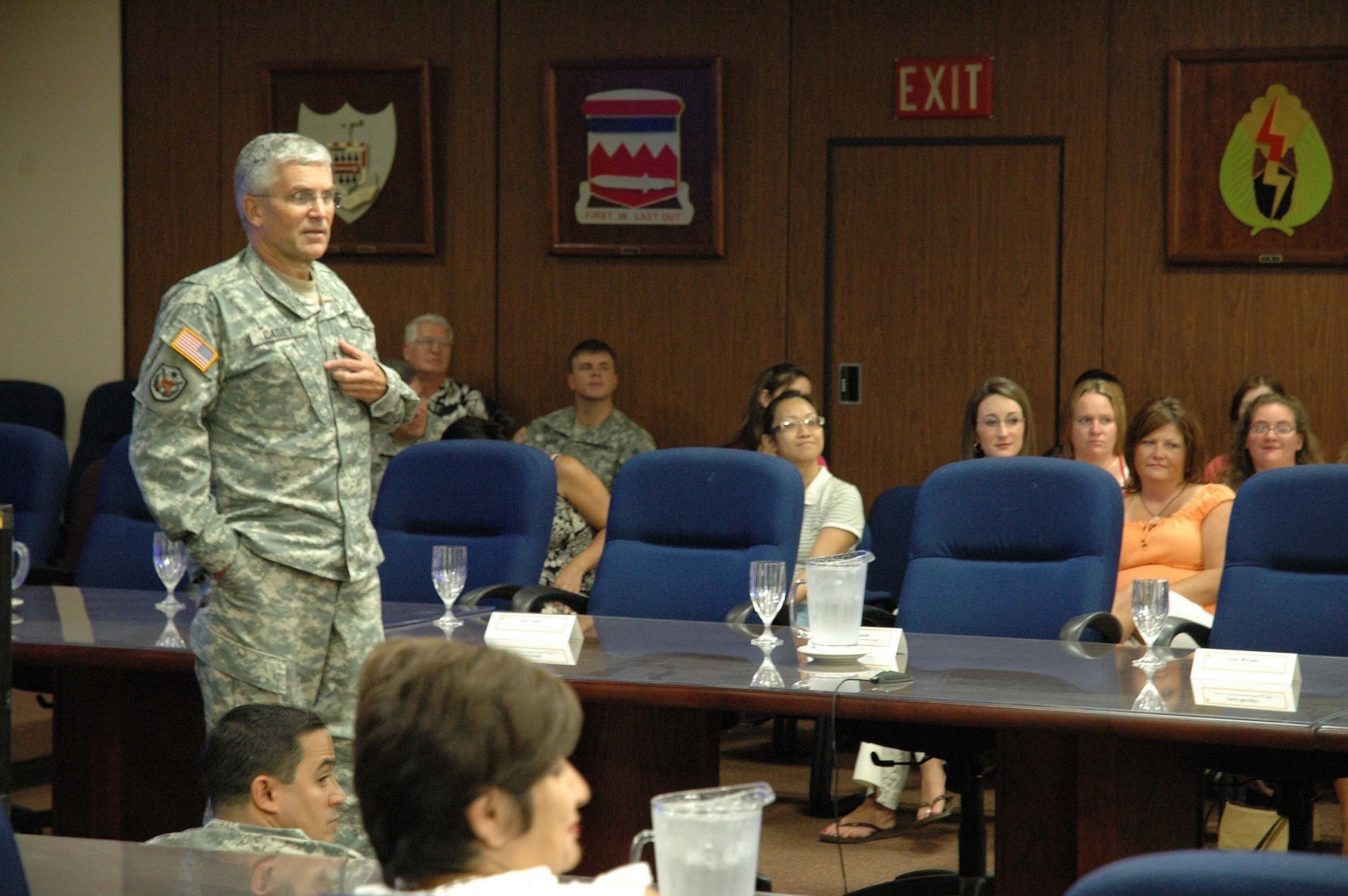 Chief of Staff Hears Spouses Concerns | Article | The United States Army