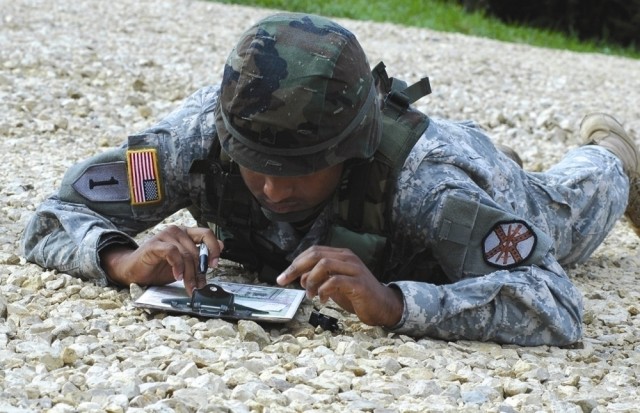 IMCOM-Europe Soldiers aim for excellence