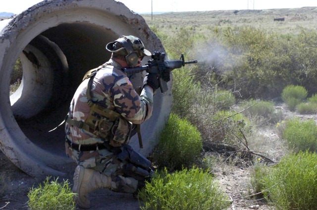 New Mexico Steps Outside the Box to Improve Guard Soldiers&#039; Weapons Skills