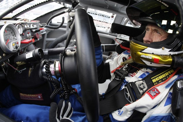 Mark Martin Makes Strong Comeback, Finishes 17th in Daytona