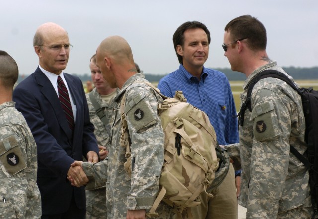 SecArmy welcomes Soldiers home