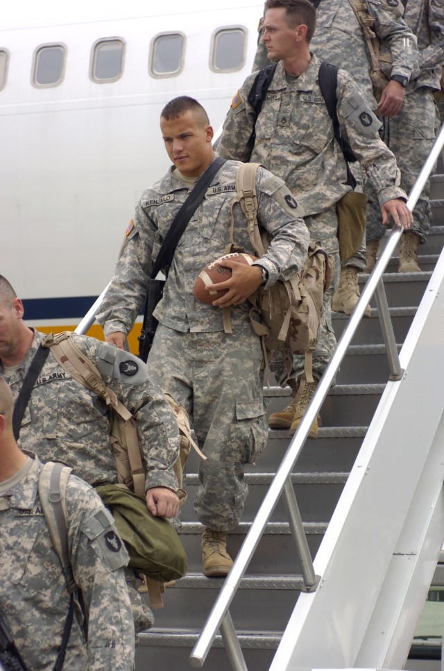 SecArmy welcomes Soldiers home