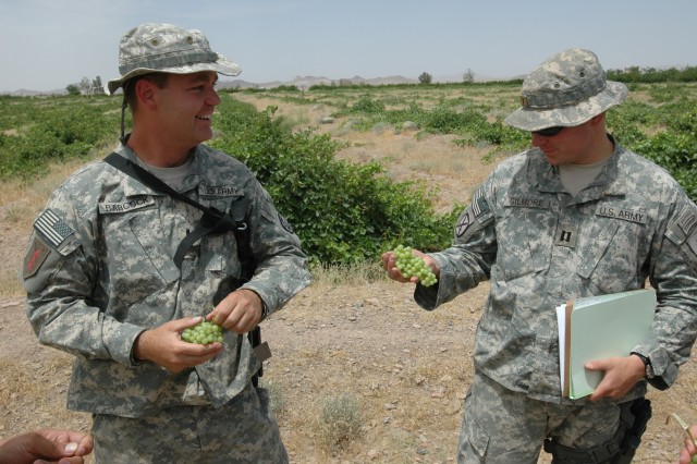 Civilian Job Skills Help Guard Soldiers Address Afghanistan&#039;s Poppy Problem