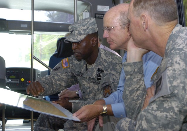 SecArmy visits Fort Dix