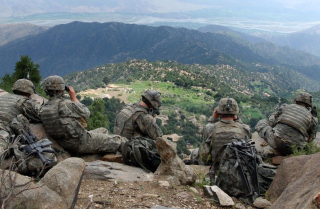 Paratroopers Take Fight to Taliban