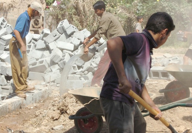 Building a foundation for a store