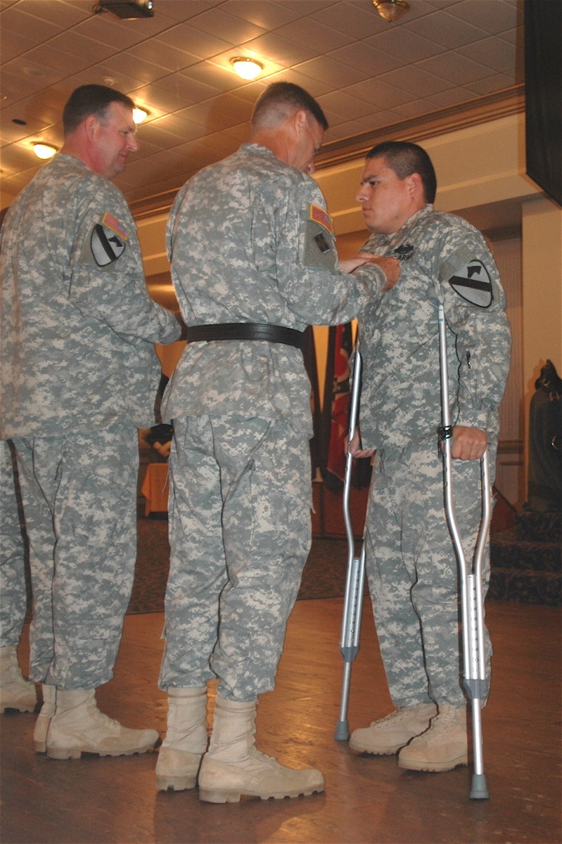 First Team Honors Wounded, Volunteers | Article | The United States Army