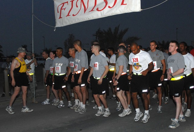 Running in the Desert - Army 10 Mile Baghdad Style