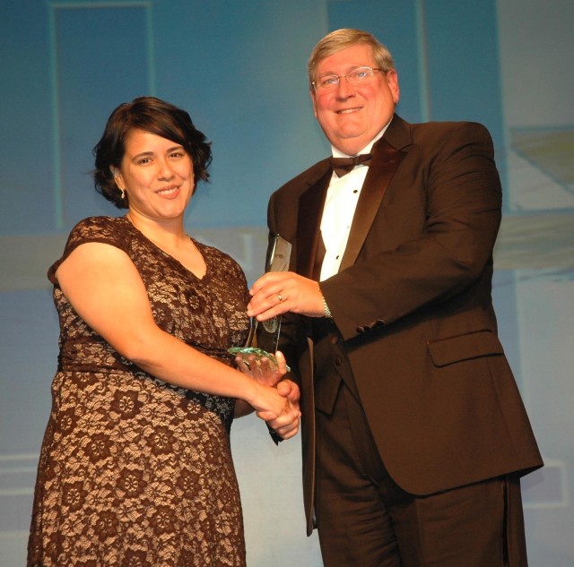 RDECOM's AMSAA engineer honored at HENAAC's 19th Annual Awards Conference