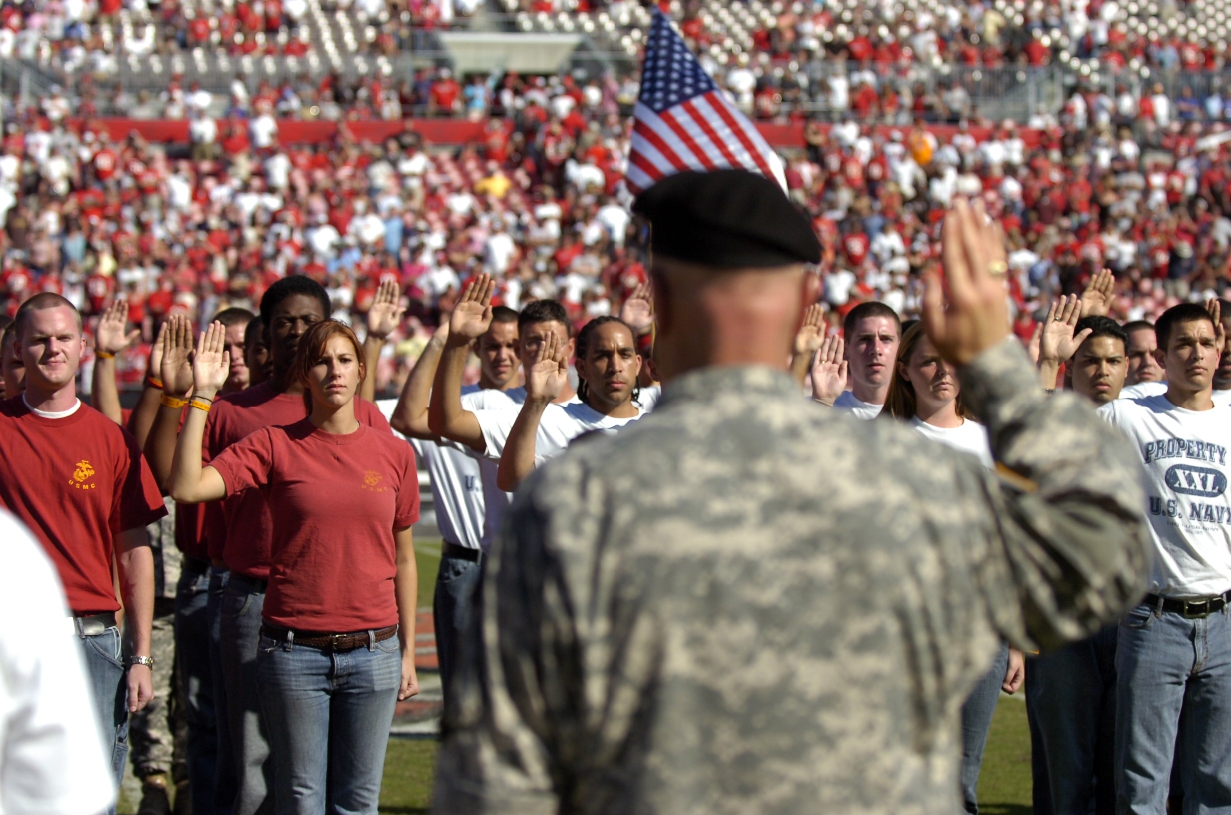 Tampa Bay Buccaneers Hold Military Appreciation Day, Article