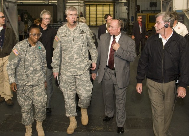 AMC CG visits Anniston depot, presents awards