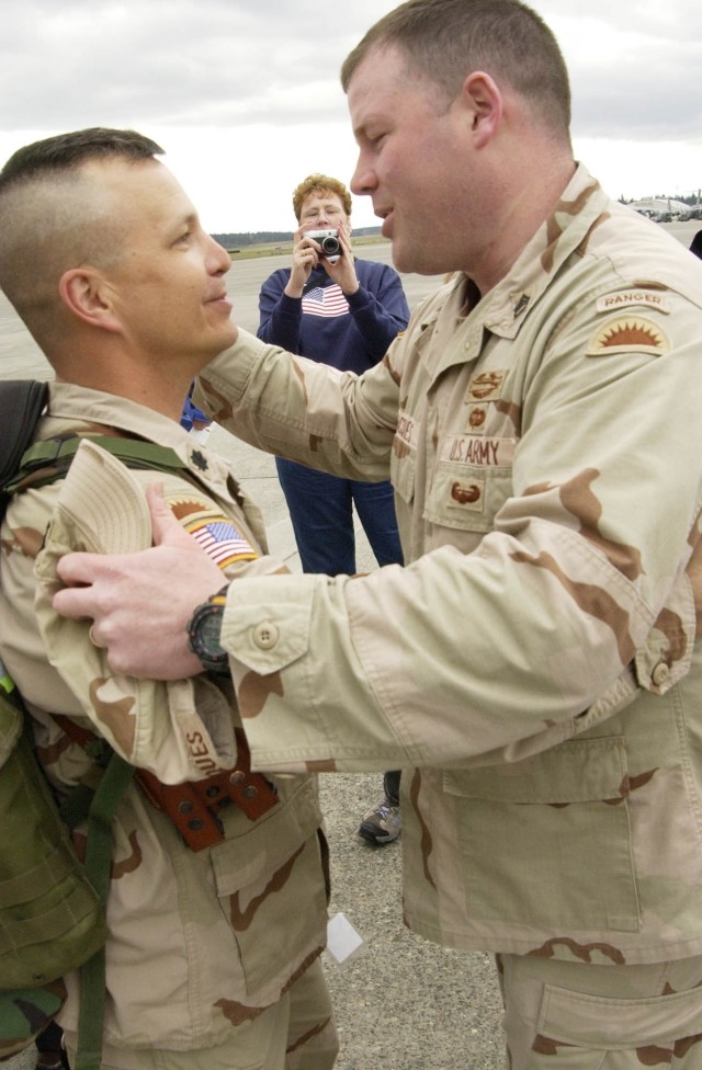 Oregon Guardsmen Help Each Other Re-integrate