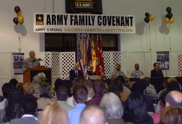 SecArmy signs Army Family Covenant at Fort Monroe