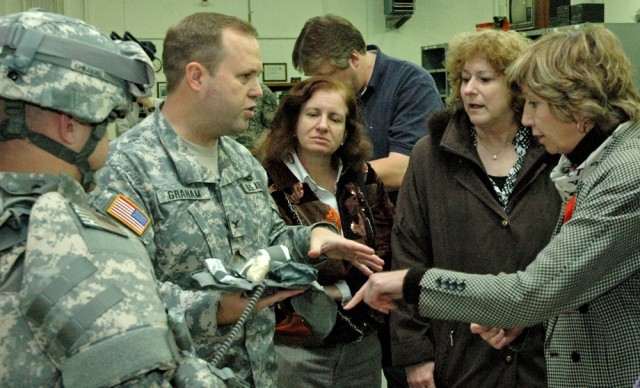 Workshop Teaches Teachers about Army Life