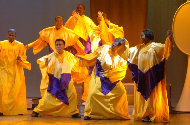 SianoyaGospelSS06.jpg