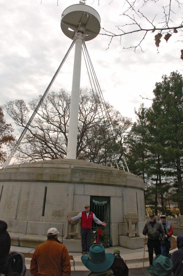 Mast of the Maine