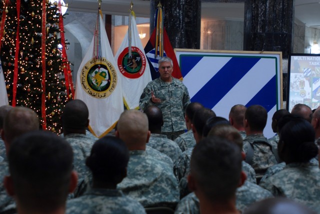 CSA Re-enlists Soldiers in Iraq
