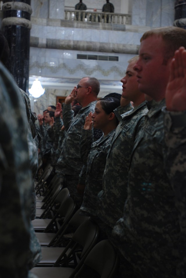 CSA Re-enlists Soldiers in Iraq