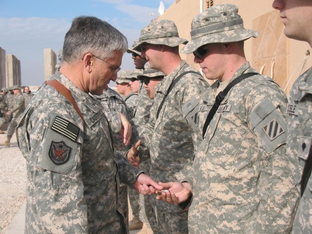 Chief of Staff visits 3rd Heavy Brigade Combat Team