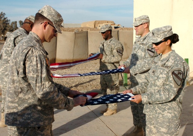 Refolding flags