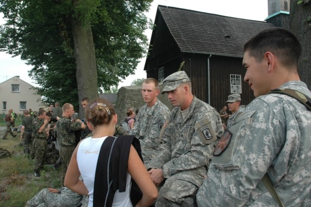 Fallen Soldier Gives Back