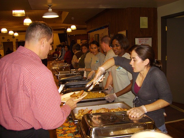 BOSS Members Man Food Station