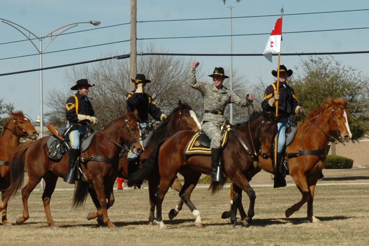 Celebrating Change with Cavalry Class | Article | The United States Army