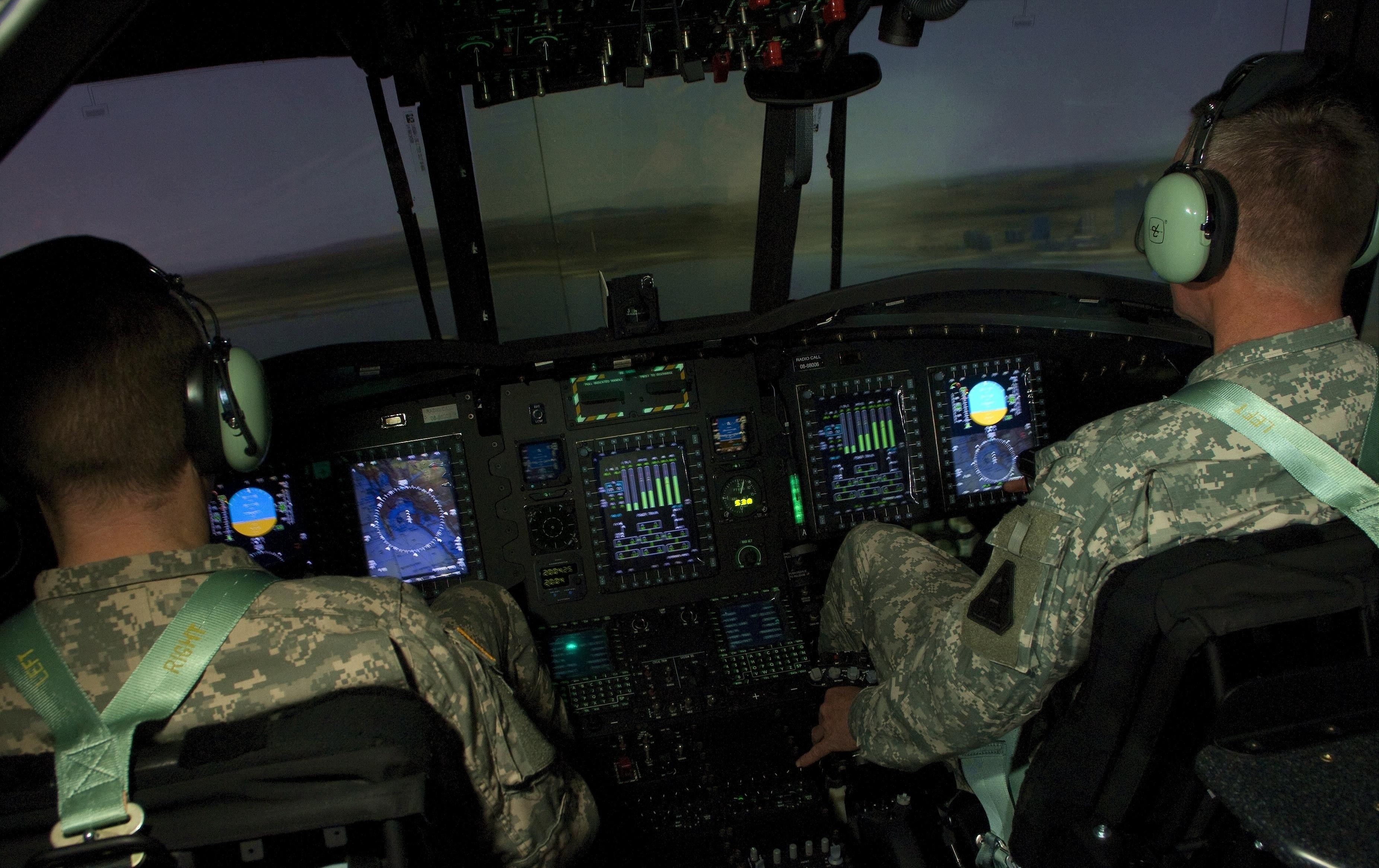 Cargo helicopter pilots get lift with training | Article | The United ...