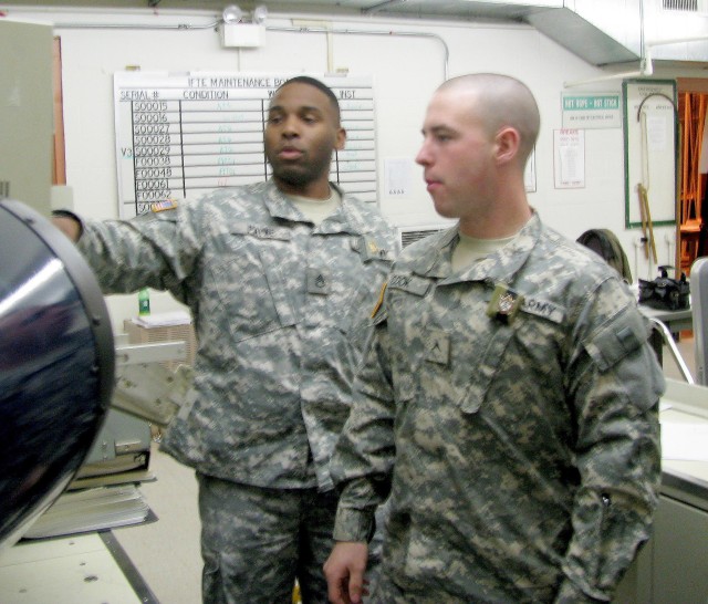 Soldiers Can Fast Track Careers with Education Programs