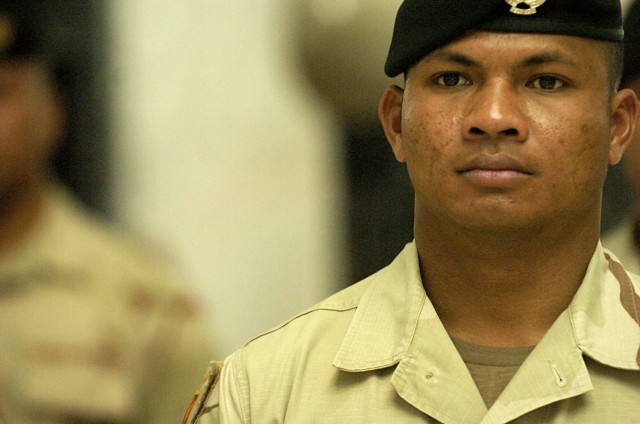 MNC-I welcomes Royal Tongan Marines&#039; third contingent to Iraq