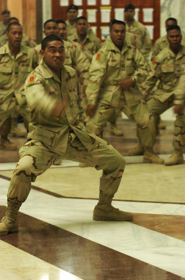 MNC-I welcomes Royal Tongan Marines&#039; third contingent to Iraq